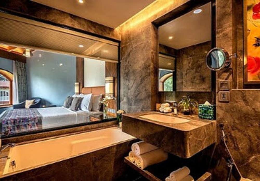 Kenilworth & Spa, Goa Resort 5*